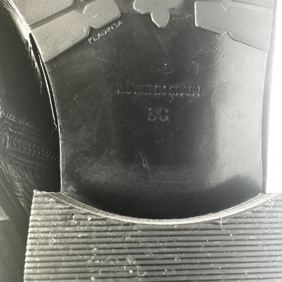 Black Leather Lace-Up Boots - Picture 10 of 10